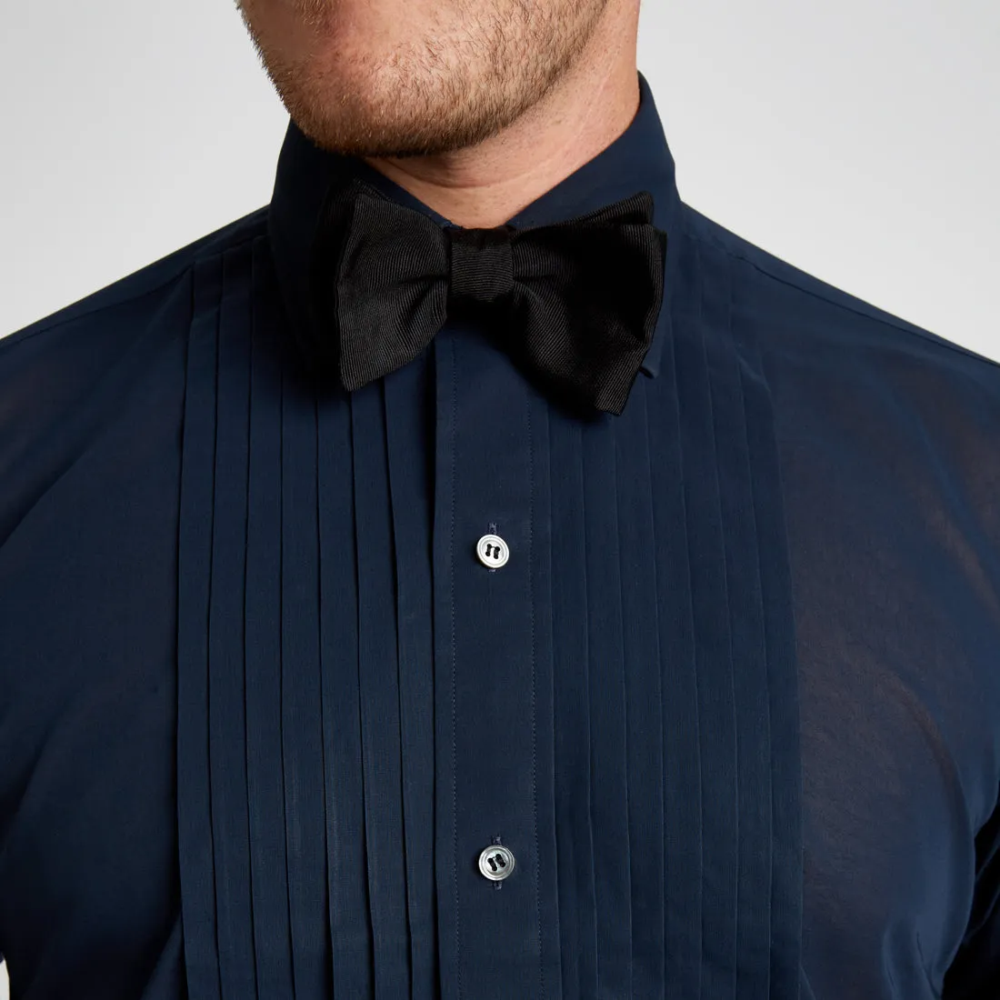 Classic Fit Hand Pleated Voile Double Cuff Dress Shirt in Navy