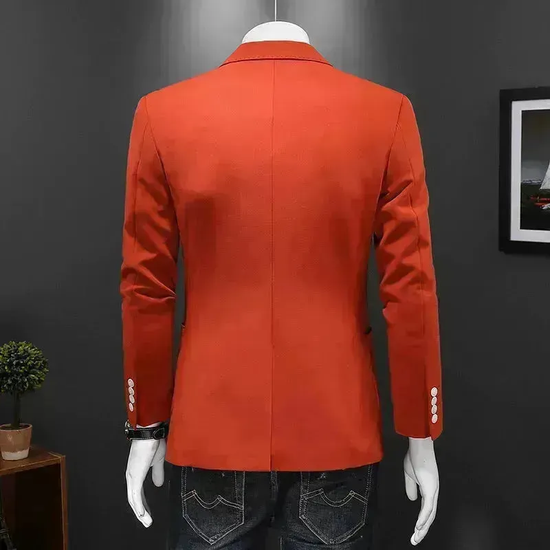 Elegant Wedding Emcee Suit Jacket with Stylish Stage Design