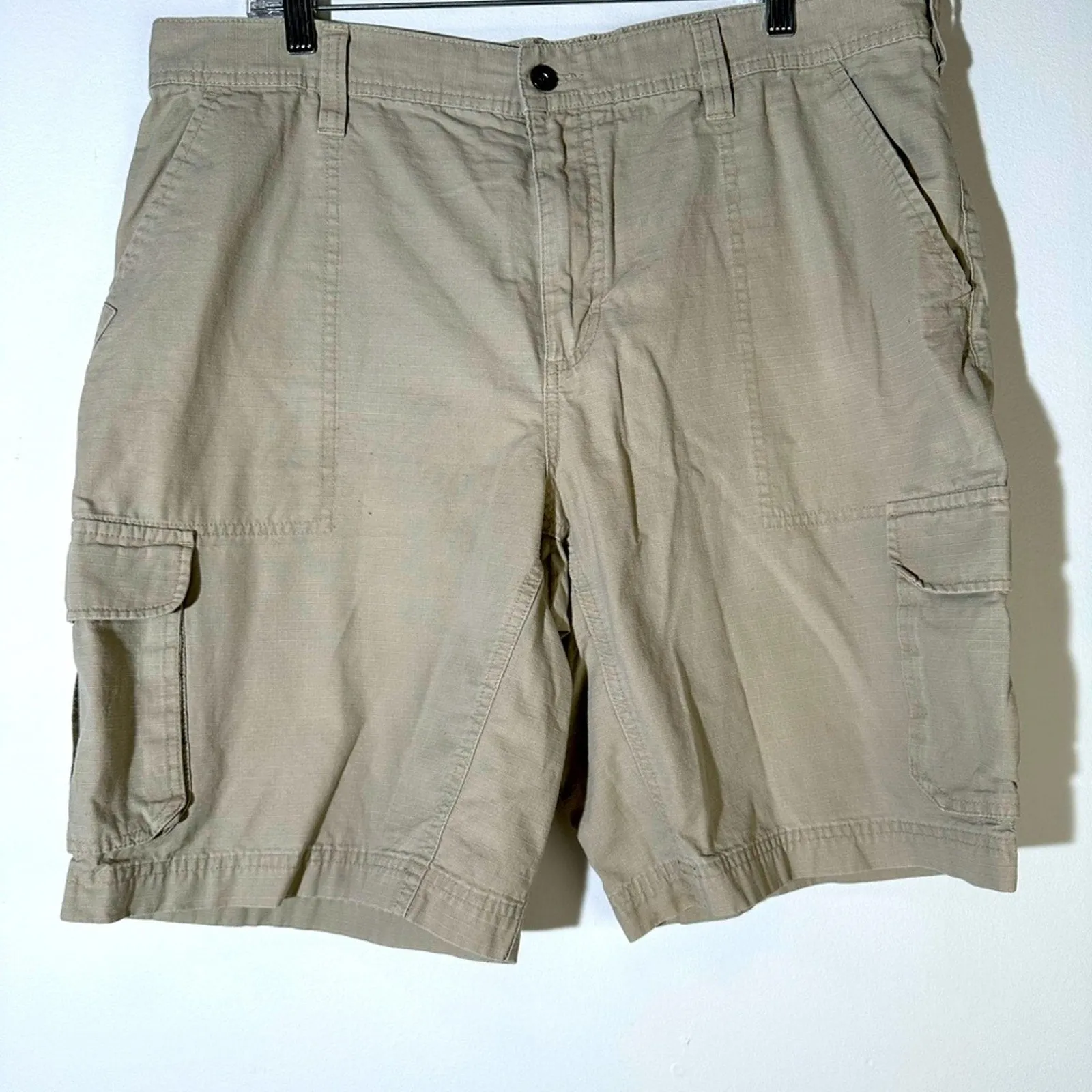 Field   Stream Cargo Khaki Shorts