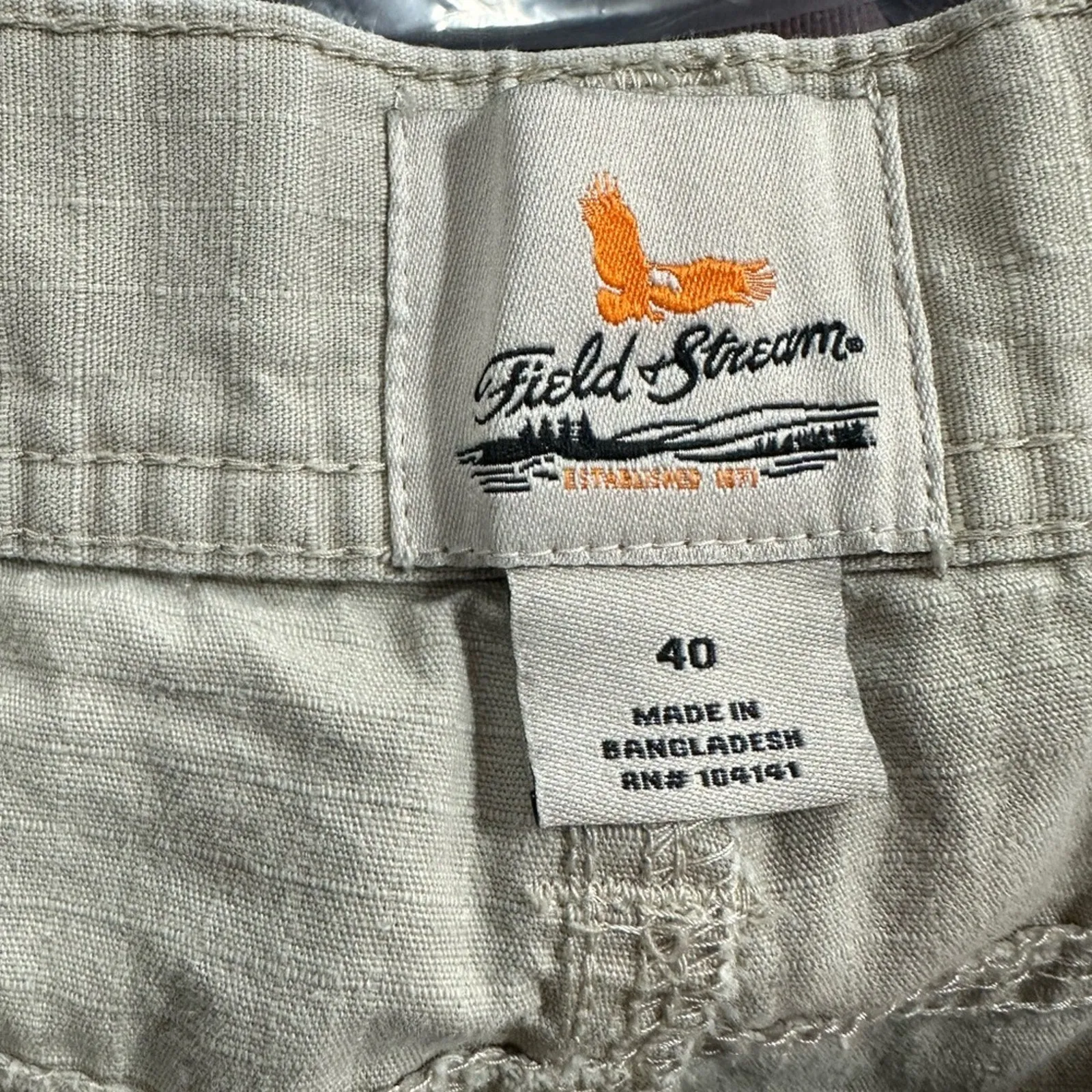 Field   Stream Cargo Khaki Shorts