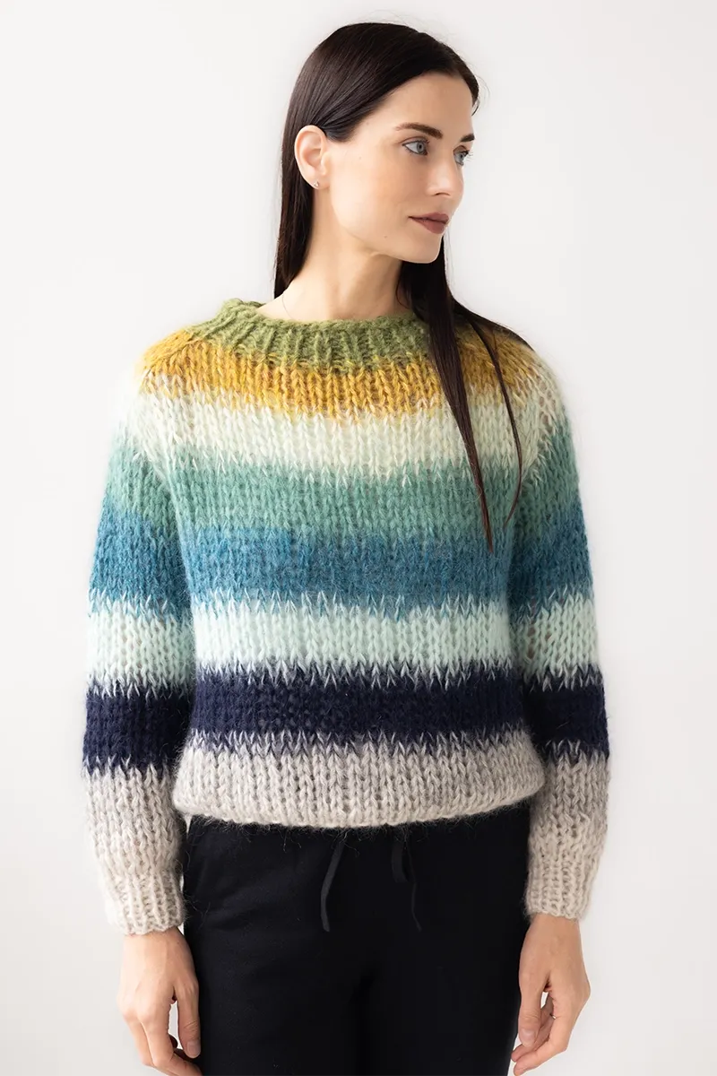 Gradient Fade Pullover Soft Fall by Maiami