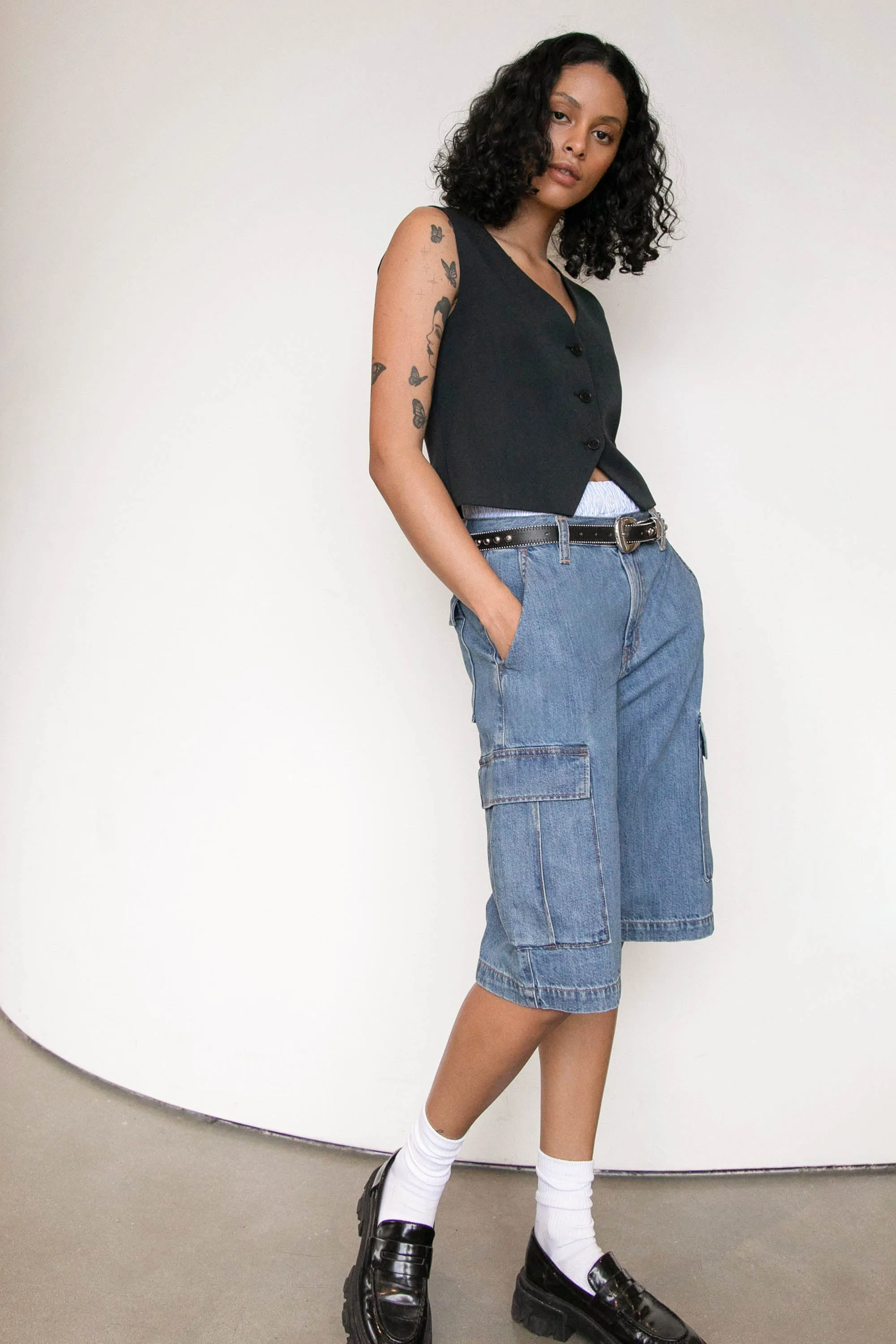 LONG CARGO DENIM SHORT